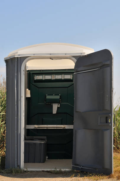 Portable bathroom rental in Appleton, MN